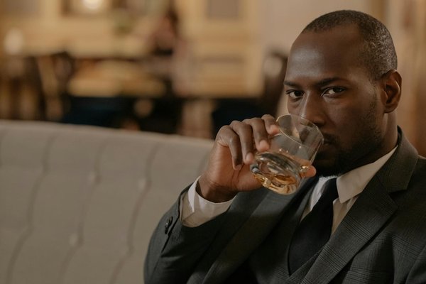 Maîtriser le financement : votre guide complet pour sélectionner le plan de remboursement idéal pour un master spécialisé en finance